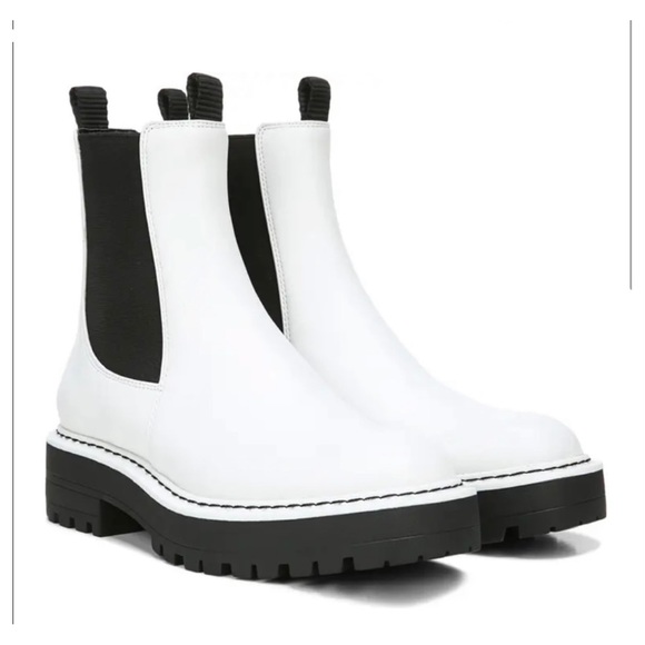 NEW Sam Edelman Laguna Chelsea Boot Size 10
